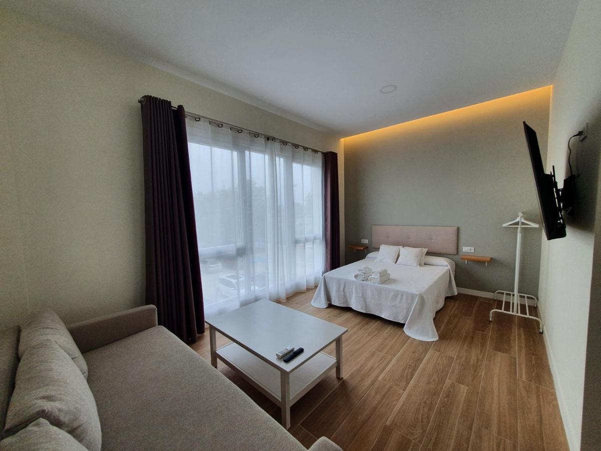Redondela Apartments - Bedroom, Bathroom & Kitchen Zewnętrze zdjęcie