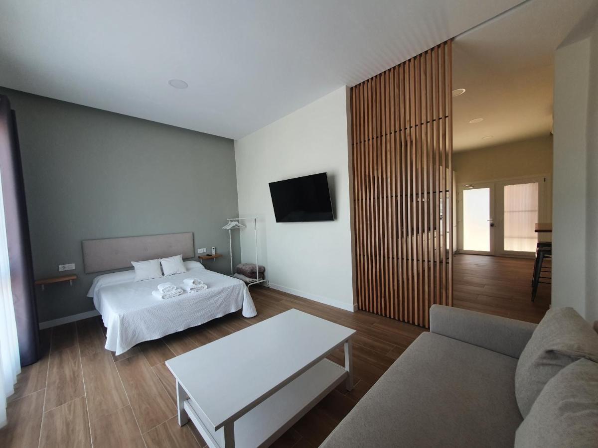 Redondela Apartments - Bedroom, Bathroom & Kitchen Zewnętrze zdjęcie